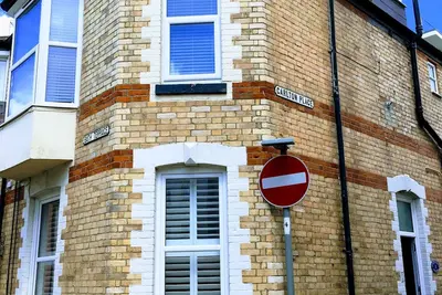 Image de Maison d'époque confortable près des plages au coeur de Teignmouth
