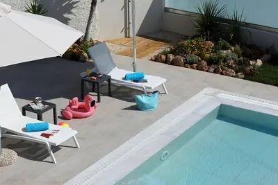 Image de Spacieux moderne près de la plage d'Arillas avec piscine privée