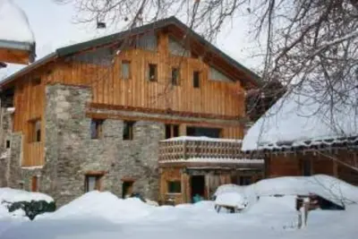 Image de 300 sq. m chalet for 15 people, 5 bedrooms\/bathrooms, near La-Plagne Montalbert.