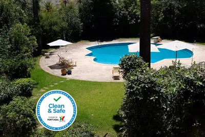 Image de Villa with 7 rooms, swimming pool, tennis court and garden