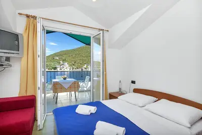 Image de Garçonnière prés de la plage Baie Pokrivenik, Hvar (As-2073-b)