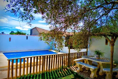 Image de Chalet Mari Carmen, avec piscine et barbecue
