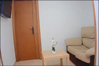 Image de Appartement climatisé situé au centre de la ville