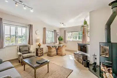 Image de Woodpeckers Cottage - retraite rurale Une chambre luxueuse et contemporaine