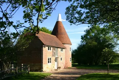 Image de Une belle maison indépendante avec accès facile aux commodités locales juste à l'extérieur de Ticehurst.