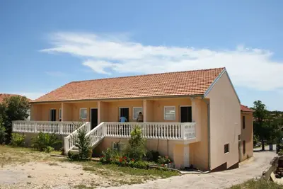 Image de Appartement d'une chambre avec la terrasse Jezera, Murter (A-5107-a)