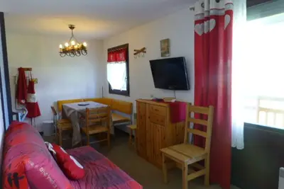 Image de Studio 4 pers, coeur station, prox pistes, balcon, animaux Ok, Tv, cuisine équipée, casier à skis