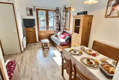 Image de Appartement cosy 2 pièces, 4 pers, à 400m des pistes et 300m du centre, avec balcon, à Val d'Isère.