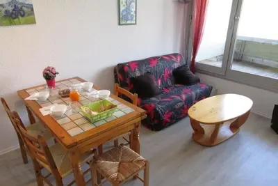 Image de Studio cabine 5 pers avec balcon, au pied des pistes de La Mongie 1800, proche commerces et spa thermal