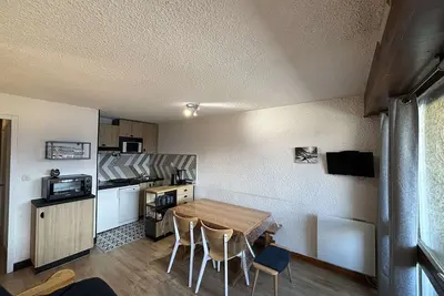 Image de Studio cabine rénové 4 pers, à 150m des pistes - Auris en Oisans