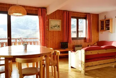 Image de Appartement skis aux pieds 6 pers, balcon sud, garage, ménage inclus, 3*