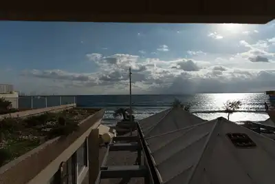 Image de Le Lavandou, joli Studio cabine pour 4 personnes, face mer
