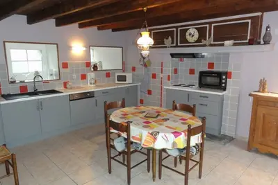 Image de Maison spacieuse 6 pers, proche de la côte, jardin clos, cheminée, animaux acceptés, Wi-Fi