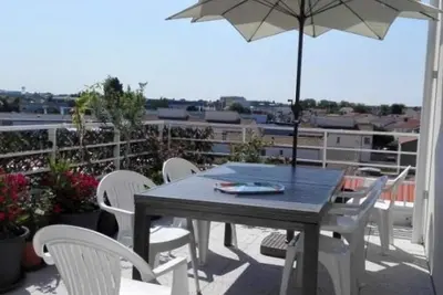 Image de Appartement neuf avec terrasse, proche Vieux Port et gare, 3 pièces, 6 couchages - La Rochelle