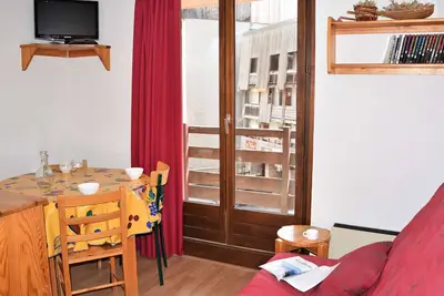 Image de Studio 4 pers proche remontées, commerces, animaux admis - Risoul 1850