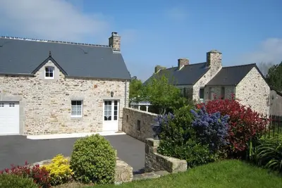 Image de Maison de campagne paisible avec jardin clos, proche de la plage et sites touristiques du Cotentin
