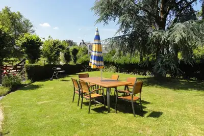Image de Maison de charme avec cheminée, jardin privé, Wi-Fi et équipements tout compris à Quibou