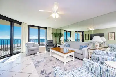 Image de Réservez aujourd'hui pour des nuits gratuites! - Phoenix Vii - Condo 3br au 6ème étage!