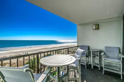 Image de Condo de luxe Oceanfront trois chambres deux salles de bain à Carolina Dunes! (4ème étage)