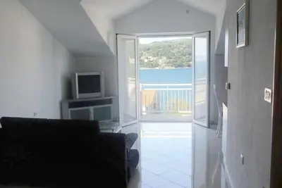Image de Appartement de deux chambres avec le balcon et la vue sur le mer Sumartin, Brac (A-5620-d)