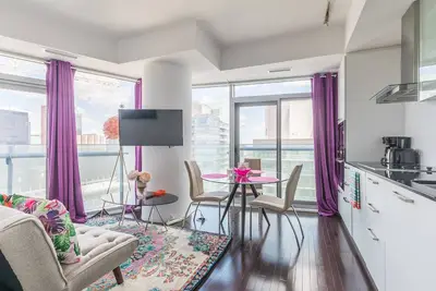 Image de Gorgeous Apartments in the Heart of Toronto