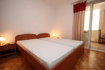 Image de Garçonnière avec air conditionné Makarska (As-6693-d)