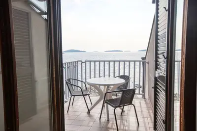 Image de Appartement d'une chambre prés de la plage Brodarica, Sibenik (A-13615-b)