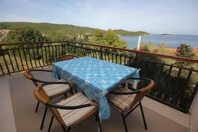 Image de Appartement de deux chambres avec la terrasse et la vue sur le mer Vis (A-2470-a)
