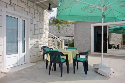 Image de Appartement d'une chambre avec la terrasse Sumartin, Brac (A-5620-b)