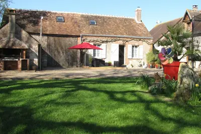 Image de Charmant gîte rural avec jardin, proche Amboise et Blois, idéal pour familles, randonneurs et amoureux de nature