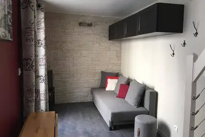 Image de Appartement 3 pièces centre-ville La Rochelle - 2 chambres, bien équipé, proche commerces et transports