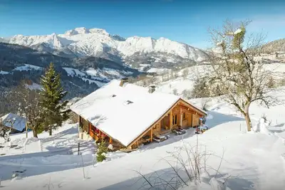 Image de Chalet Le Meridien Tournette - ski en famille, bain nordique - Ovo Network