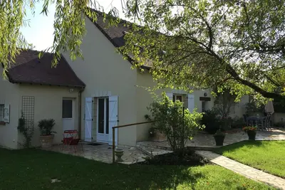 Image de Gîte charmant avec jardin clos près d'Amboise - Équipé pour familles et jeunes enfants
