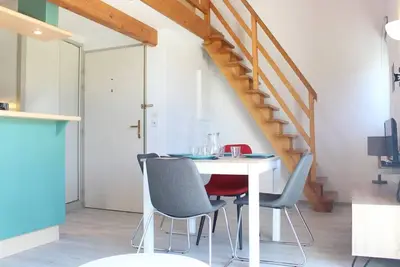 Image de Duplex lumineux avec balcon - 4 couchages - La Rochelle - Parking privé