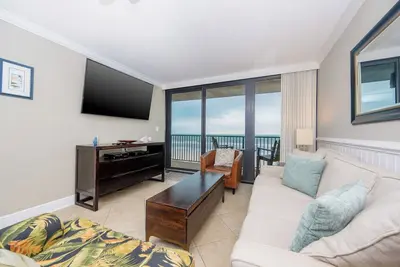 Image de ** Nuits Gratuites! ** Island Winds West - Front de plage 1br
