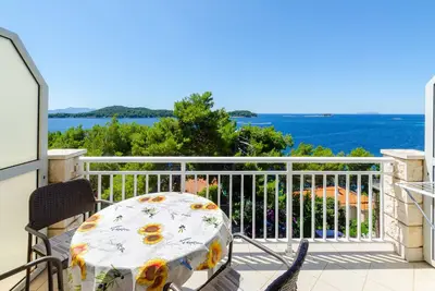 Appartement d'une chambre prés de la plage Prizba, Korcula (A-9276-b)