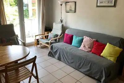 Image de Appartement T2 à Arcachon - Centre-Ville, Proche Plage et Commerces, avec Parking et Balcon