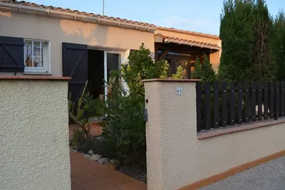 Image de Maison avec jardin, véranda, parking, proche port et plage – 6 pers. à Saint-Cyprien