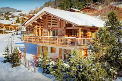 Image de Chalet Andreanna - séjour alpin 10p, sauna et belle vue - Ovo Network