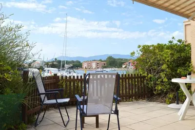 Image de Studio Climatise avec Terrasse Ă Saint-Cyprien - Animaux Admis, Parking
