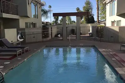 Image de Old Town Scottsdale Condo Nouveaux meubles, 4 couchages, terrasse privée avec barbecue,