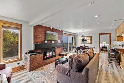 Image de Bear Claw 202: 2 Br / 2 Ba condo à Steamboat Springs, 8 personnes
