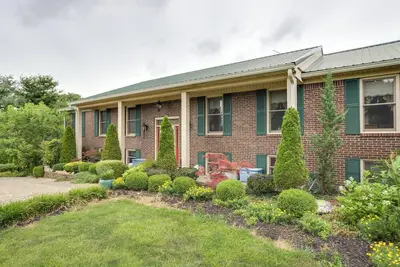 Image de Charme Danville Appartement w / Patio On Horse Farm!