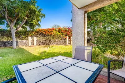 Image de Island Style Suite w/Kitchen Upgrades, WiFi, Lanai w/Lawn Access–Kamaole Sands 4113