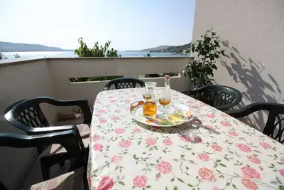 Appartement d'une chambre prés de la plage Metajna, Pag (A-6486-d)