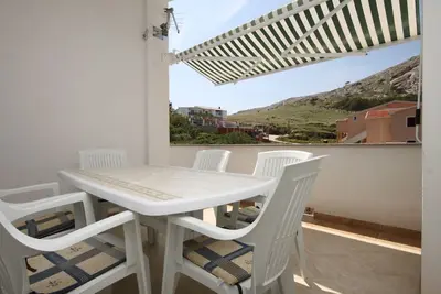 Image de Appartement de trois chambres prés de la plage Metajna, Pag (A-6486-f)