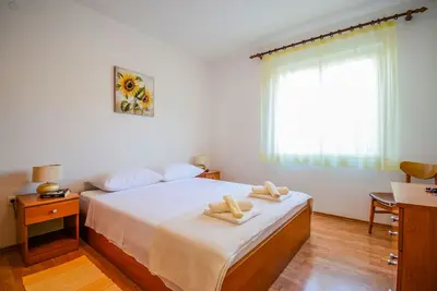 Image de Appartement de deux chambres avec la terrasse Zadar (A-5870-a)