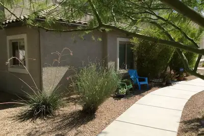 Image de Cette maison est prête à vous accueillir pour commencer votre escapade.