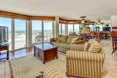 Image de Incroyable Oceanfront 3br / 3ba Condo avec des vues incroyables! Luxe 5 étoiles!