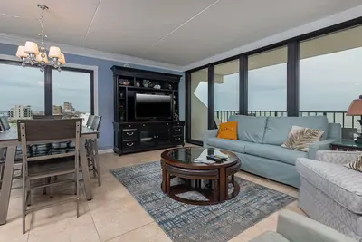 Image de 5ème étage ~ Populaire 3 Br ~ Condo Avant Gulf �� Island Winds East